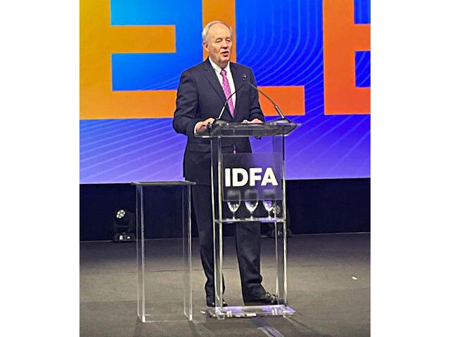 International Dairy Foods Association President and CEO Michael Dykes speaks at the Dairy Forum in Phoenix on Wednesday. Dykes raised concerns over the lack of trade negotiations in President Joe Biden's administration but doesn't expect a different agenda if Donald Trump is elected. (DTN photo by Jerry Hagstrom)