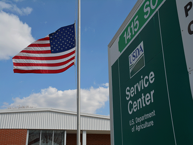 The appropriations bill for USDA will require a report to Congress about staffing issues in rural offices and how USDA plans to address them. Farm Service Agency (FSA) staff have been limited by pay and congressional funding issues. (DTN file photo)