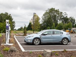 California EV Mandate Moves Forward Following Federal Court Decision
