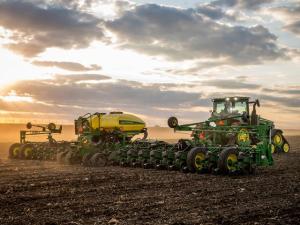 Large and Medium Tractors, Combines See Strong April Sales Numbers