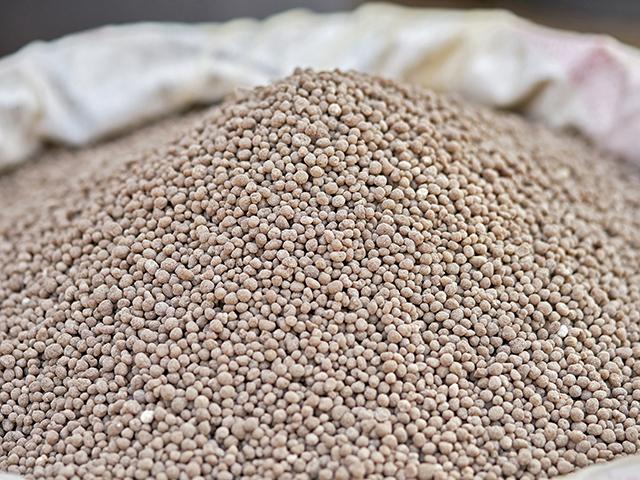 U.S. farm groups have battled tariffs over imports of Moroccan phosphate since 2021. After duties dropped from 19.97% to 2.12% late last year, the Commerce Department has now raised the rate to 14.21%. (DTN file photo)