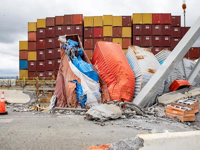 Salvors with the Unified Command continue wreckage removal May 15, 2024, from the M/V Dali as they prepare to refloat the vessel, during the Key Bridge Response 2024. A salvor salvages or helps salvage a ship, cargo, etc. (U.S. Army Corps of Engineers photo by Christopher Rosario)