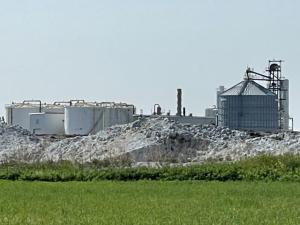 Toxic Wet Cake Removal Resumes at Defunct AltEn Ethanol Plant in Nebraska