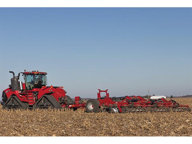 Case-IH Soil Command is coming factory installed on Speed-Tiller 475 and VY-Flex 435 tillage equipment. (Photo courtesy of Case-IH)