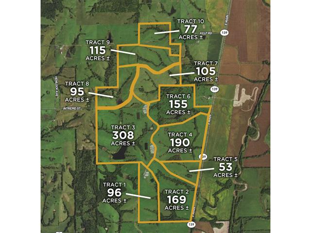 A 1,371-acre farm in north-central Missouri sold in 10 tracts at auction for $5.64 million. The former hog farm offered a mix of cropland, pasture and recreational opportunities. (Map courtesy of Whitetail Properties)