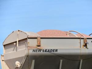 Milton Comes Ashore South of Tampa; Phosphorus Facilities Don’t Take Direct Hit