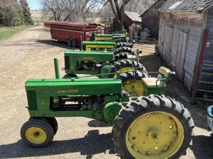 How Many Tractors Do Farmers Own?