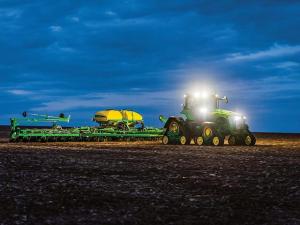 Deere, CNH, AGCO Report Sales Declines as Tractor, Combine Sales Tumble