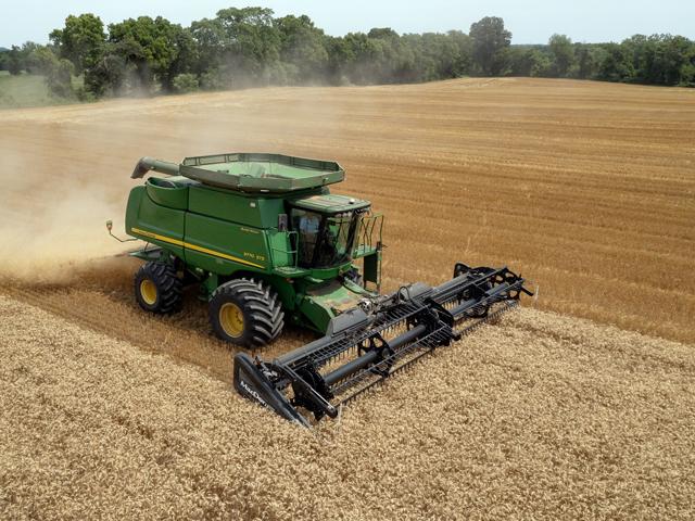 U.S. wheat farmers entered the National Wheat Yield Contest in record numbers in 2024 as high-yielding grain was harvested from all corners of the country. (DTN photo by Jason Jenkins)