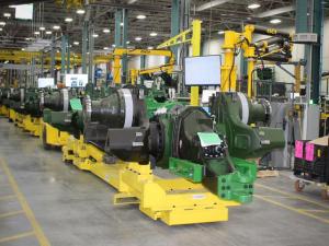 CNH Announces New Leadership; Deere Invests in US Manufacturing; AGCO Names Applicator of the Year