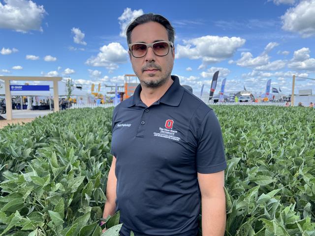 The dry spell experienced this fall is putting a push on the need to test for cyst nematode, said Horacio Lopez-Nicora, soybean pathologist and nematologist at Ohio State University. (DTN photo by Pamela Smith)
