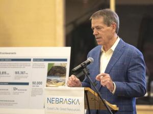 Nebraska’s Governor Touts Cleanup at Defunct AltEn Ethanol Plant