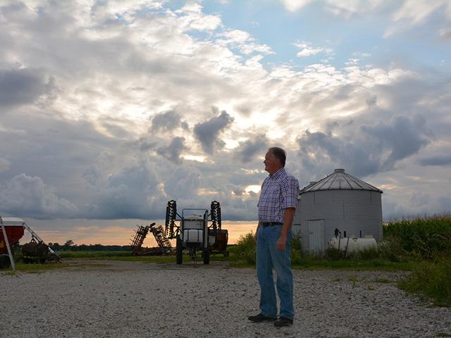 Every day we have marketing challenges on the farm. Daily market intelligence is key to creating a marketing mindset for better decisions. (DTN photo courtesy of Philip Shaw)