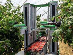 Technology Delivers Value to the Farm, But Not Always Well Adopted, Says Fieldwork Robotics Chair