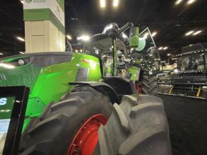 Commodity Classic Show Floor Features Tools Aimed at Closing Yield Gaps, Cutting Operating Costs