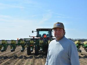 Arkansas Farmers Confront Mounting Challenges in Cotton, Rice Production