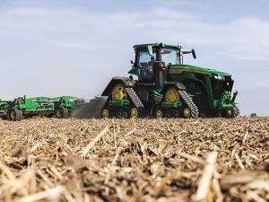 Deere’s Worldwide Ag President Deanna Kovar Talks Technology Costs, New Parts Strategy
